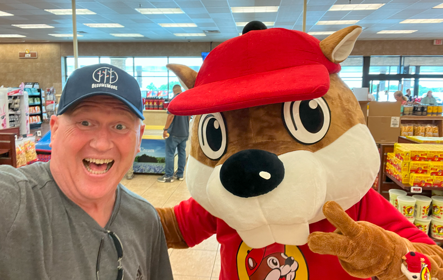 Scott & his new buddy Buc-eeeeeeee